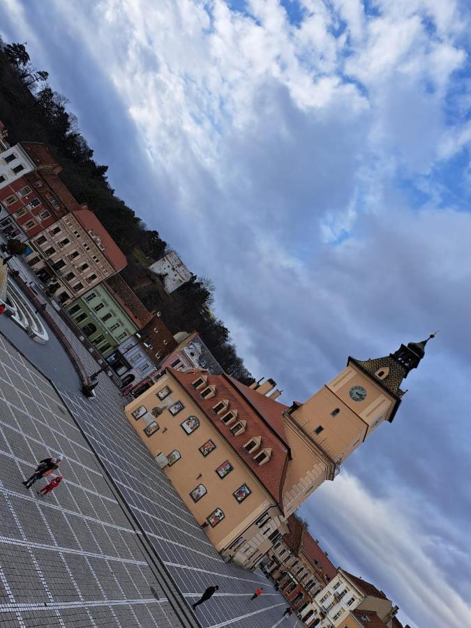 4 Rooms Piata Sfatului Brasov Exterior photo